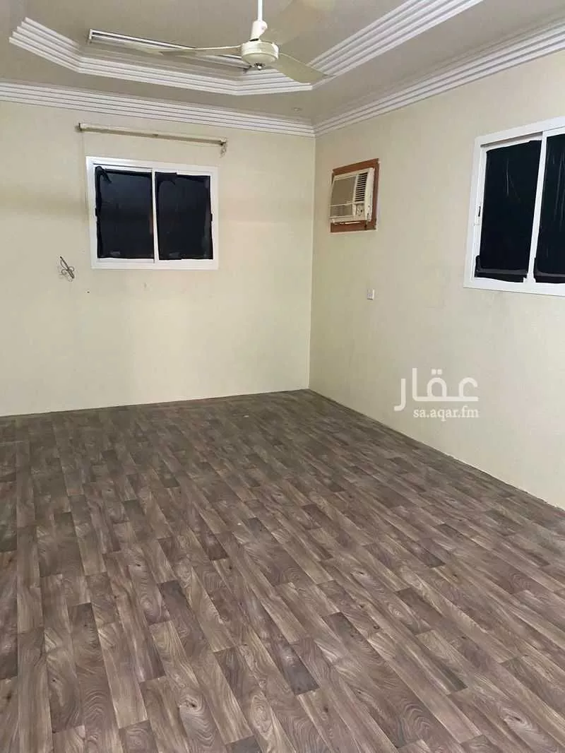 دور للإيجار في شارع ابي منصور البزاز, حي شبرا, مدينة الرياض, منطقة الرياض 1 صورة