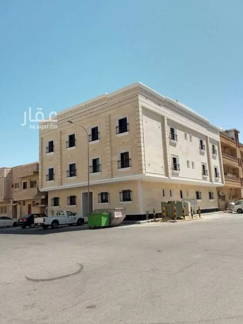 عمارة للإيجار في شارع شقراء ، حي الثقبة ، الخبر ، الخبر 1 صورة