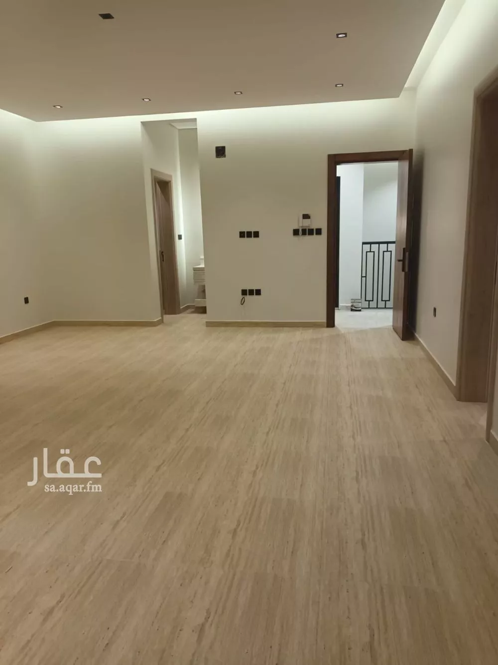 دور للبيع في شارع شافع بن صالح, حي النرجس, مدينة الرياض, منطقة الرياض 1 صورة