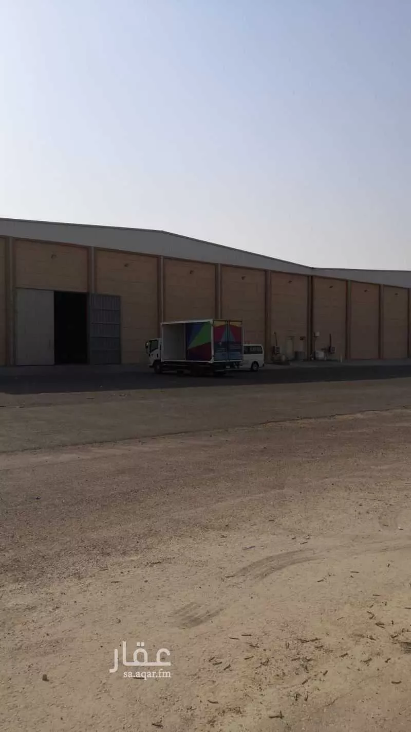 مستودع للإيجار في شارع طريق خط قطر, حي منطقة الغويبة الزراعية, مدينة الاحساء, المنطقة الشرقية 1 صورة