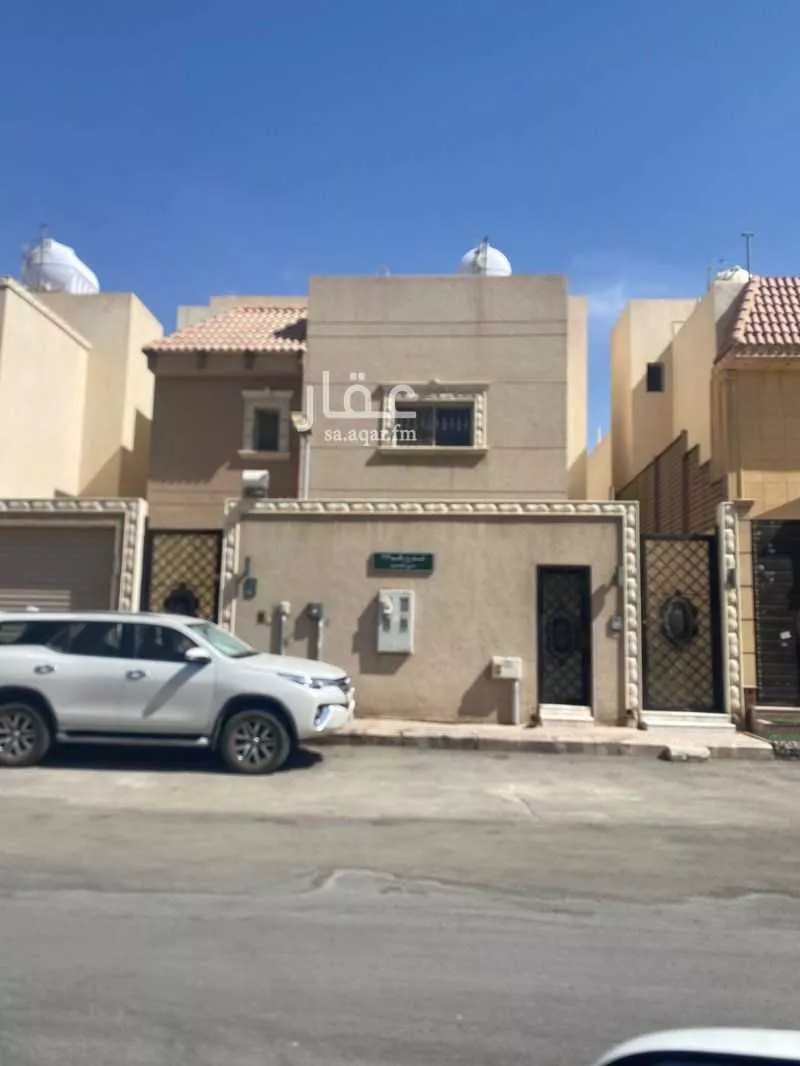 دور للبيع في شارع شارع رقم 272, حي الياسمين, مدينة الرياض, منطقة الرياض 1 صورة