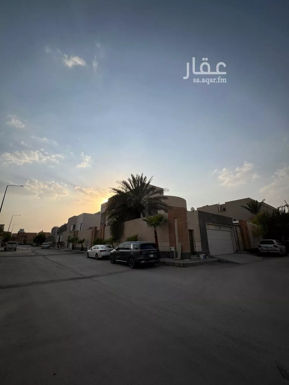 فيلا للبيع في شارع رقم 546, حي الملقا, مدينة الرياض, منطقة الرياض 1 صورة