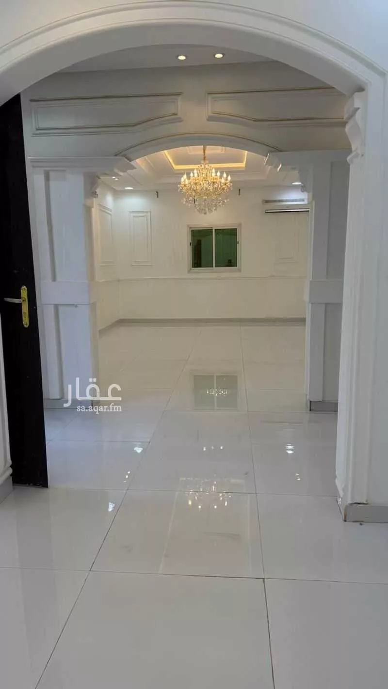 فيلا للإيجار في شارع فضل الله بن عبدالله الطبري, حي الرمال, مدينة الرياض, منطقة الرياض 1 صورة