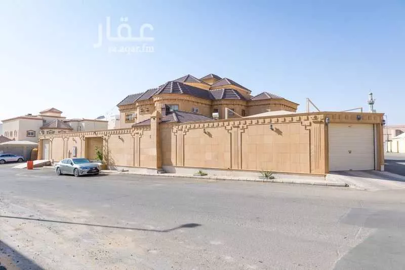 فيلا للبيع في شارع أبي بكر بن محمد, حي الوسيطاء, مدينة بريده, منطقة القصيم 1 صورة