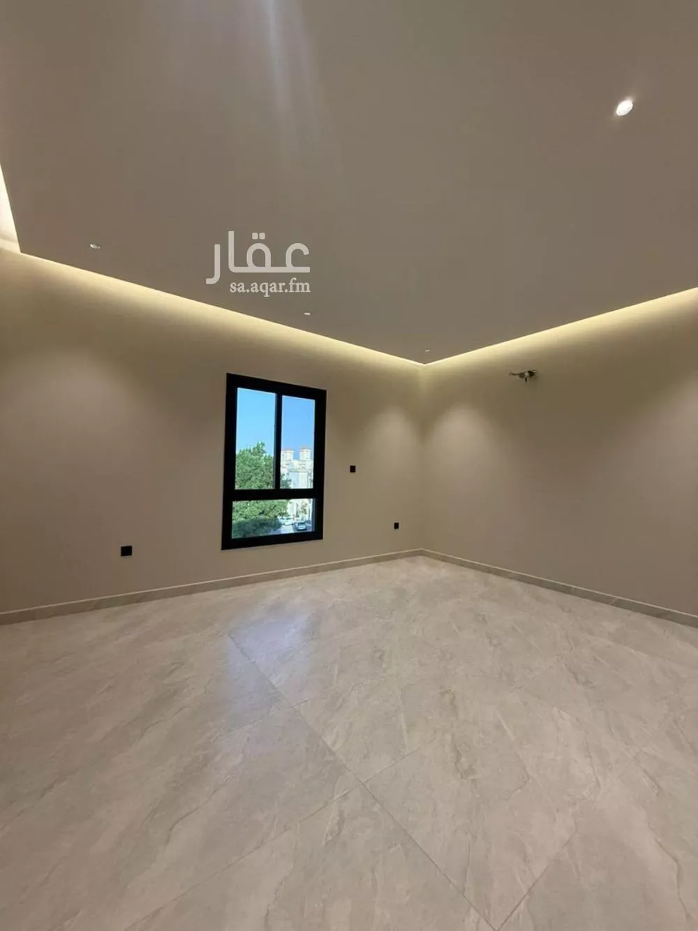 فيلا للبيع في شارع زياد الباهلي, حي طيبة, مدينة جدة, منطقة مكة المكرمة 1 صورة