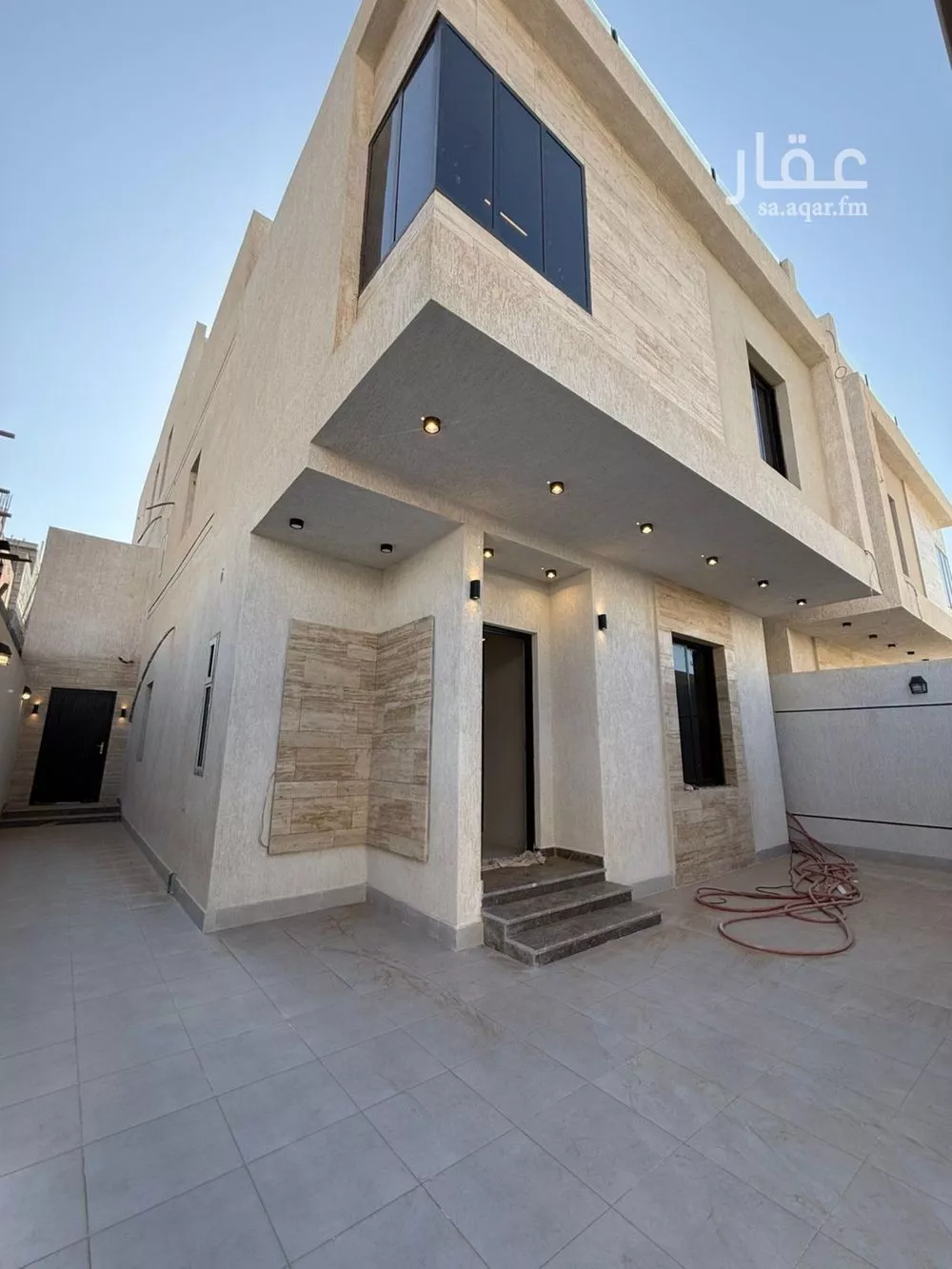 فيلا للبيع في شارع ثنيه اذاخر, حي الرحمانية, مدينة جدة, منطقة مكة المكرمة 1 صورة