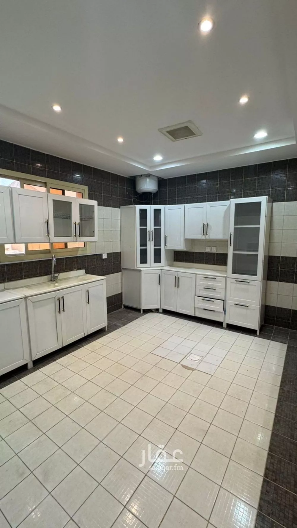 شقة للإيجار في شارع رقم 240, حي الياسمين, مدينة الرياض, منطقة الرياض 1 صورة