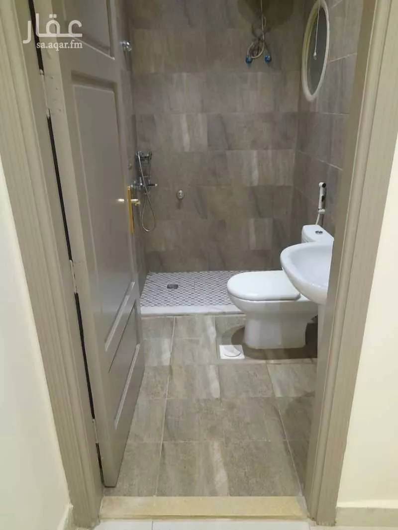 شقة للإيجار في شارع يزيد الجدعاء, حي النزهة, مدينة جدة, منطقة مكة المكرمة 1 صورة