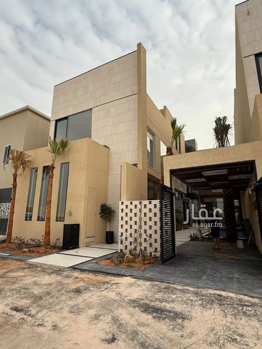 فيلا للبيع في شارع السيل الكبير, حي المهدية, مدينة الرياض, منطقة الرياض 1 صورة