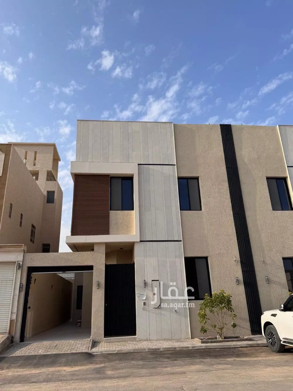 فيلا للبيع في شارع السيل الكبير, حي المهدية, مدينة الرياض, منطقة الرياض 1 صورة