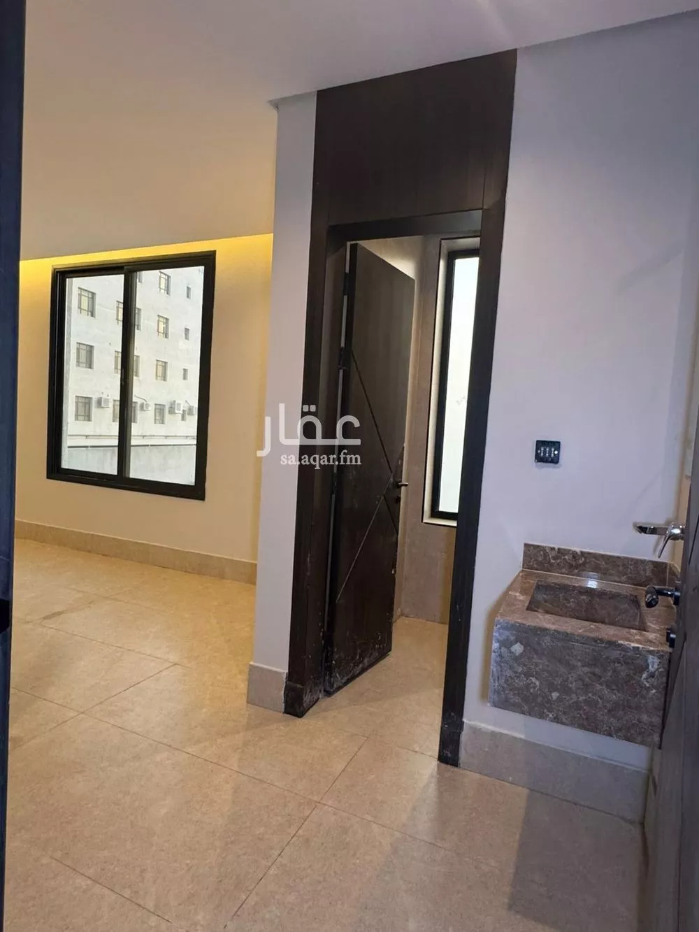 شقة للبيع في شارع مدائن صالح, حي الحمراء, مدينة الخبر, المنطقة الشرقية 1 صورة