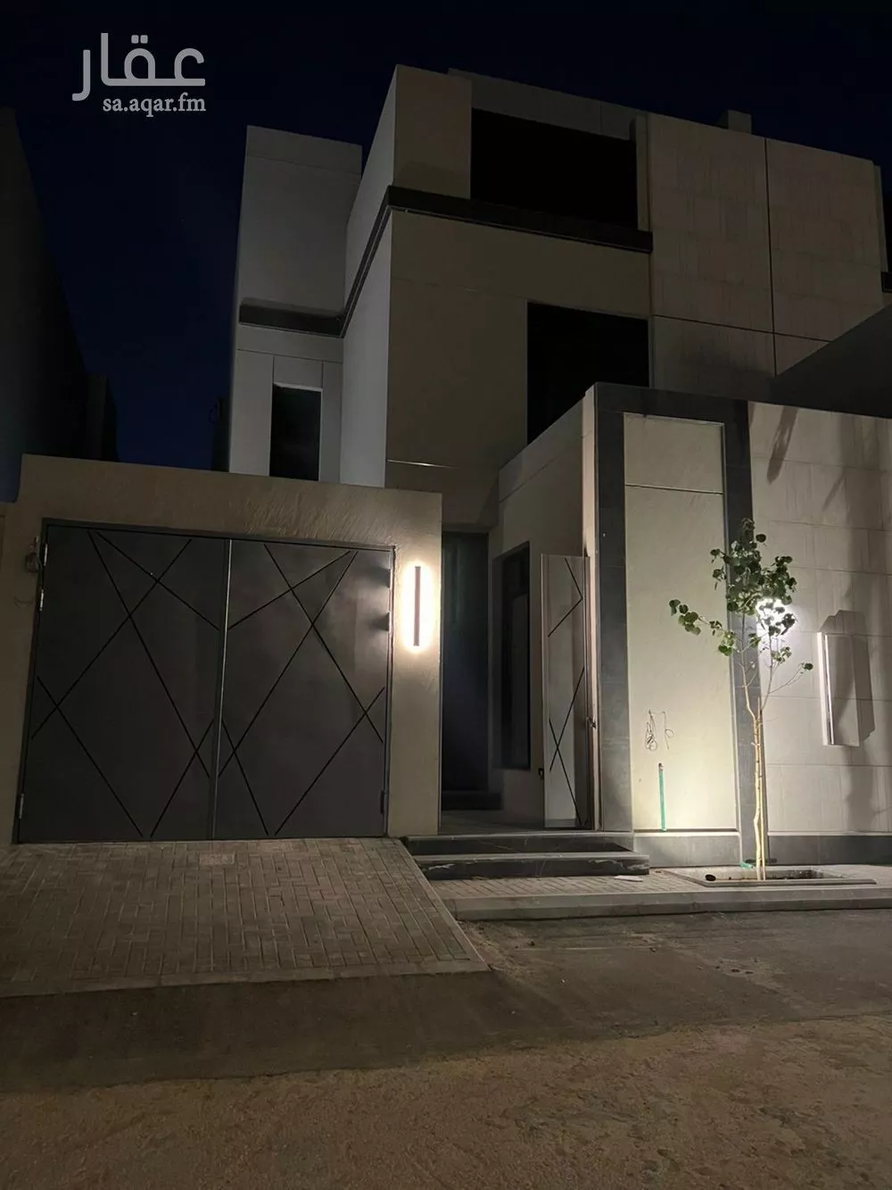فيلا للإيجار في شارع سليمان الحميدي, حي القيروان, مدينة الرياض, منطقة الرياض 1 صورة