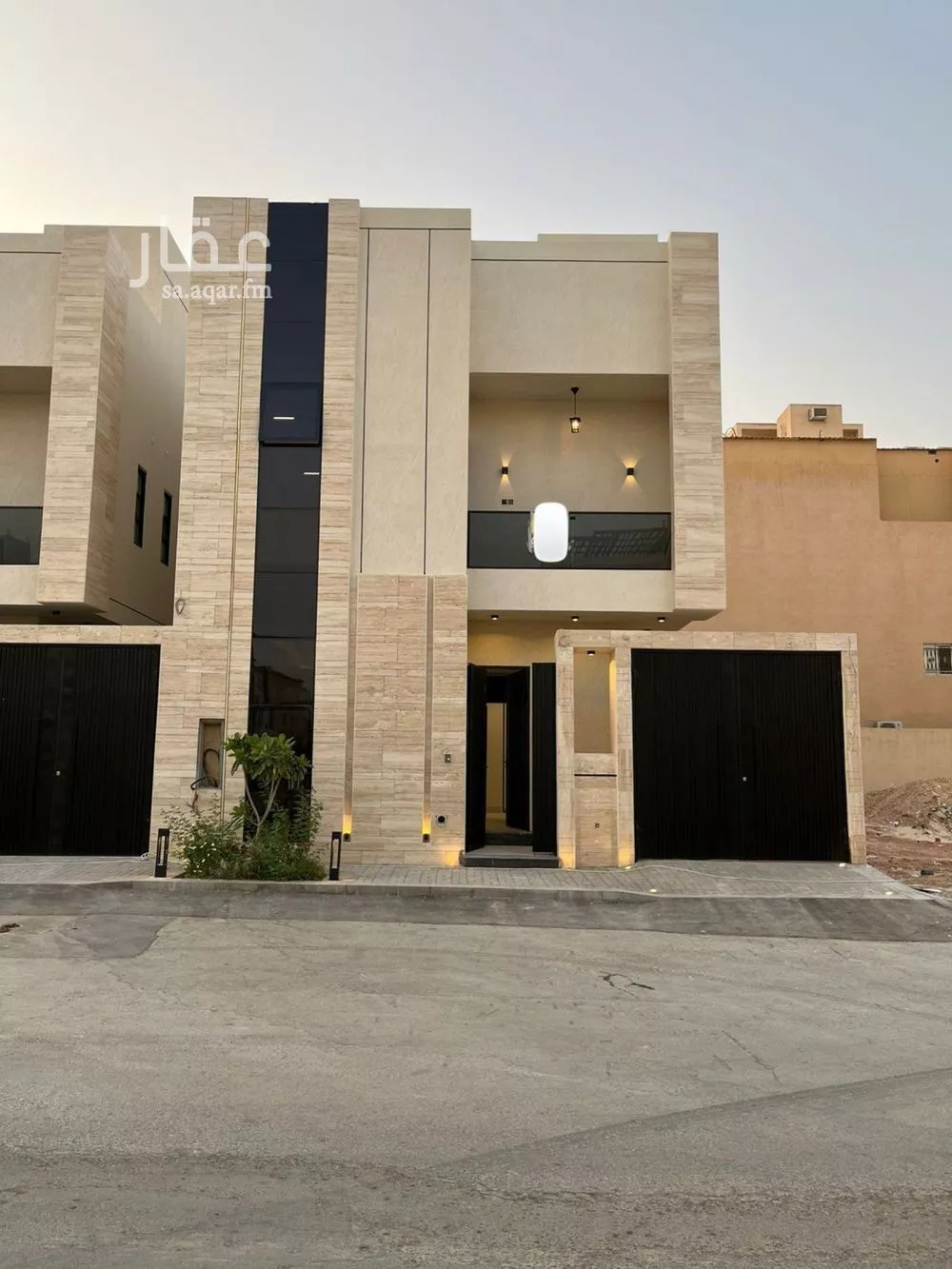 فيلا للبيع في شارع سلمان بن أبي القاسم, حي المهدية, مدينة الرياض, منطقة الرياض 1 صورة