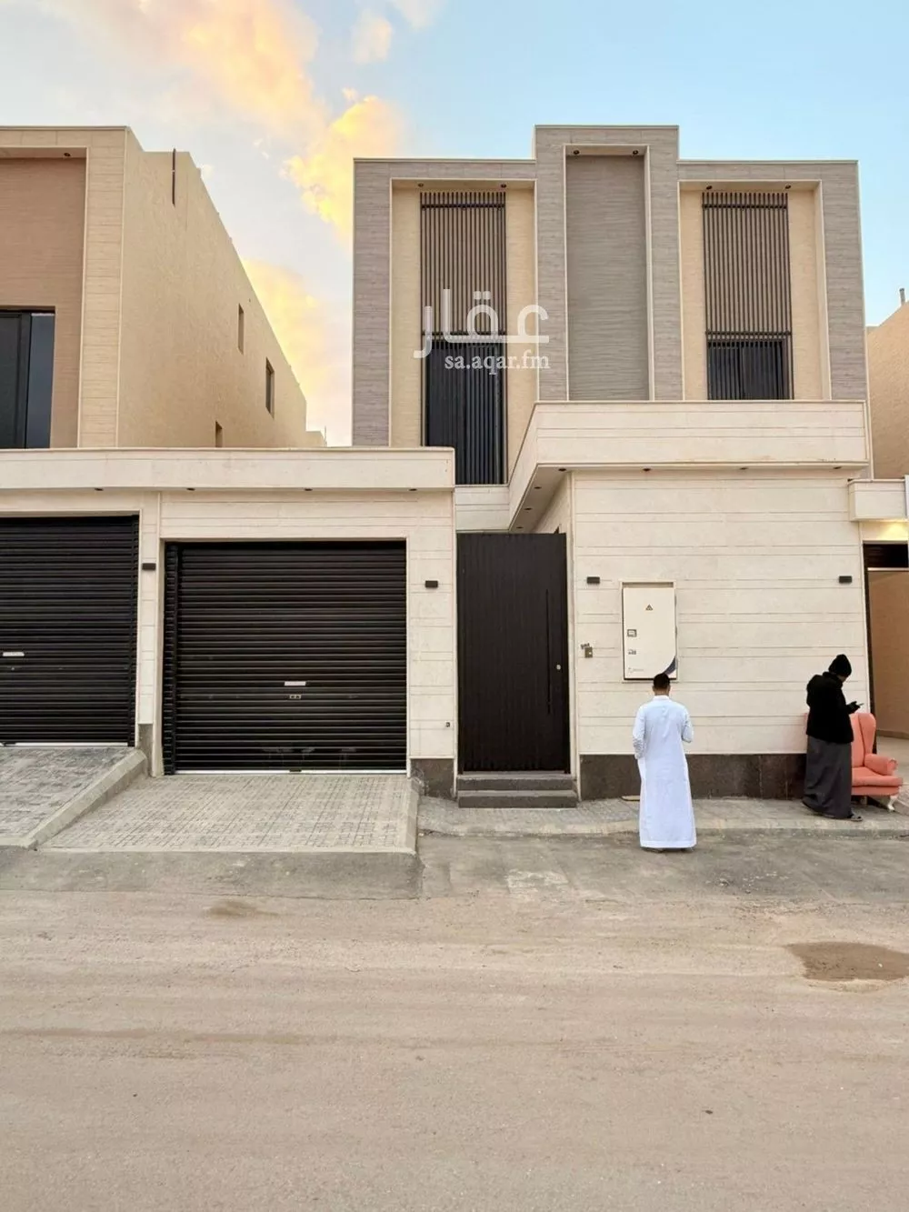 فيلا للبيع في شارع جعفر بن أبي المغيرة, حي عكاظ, مدينة الرياض, منطقة الرياض 1 صورة