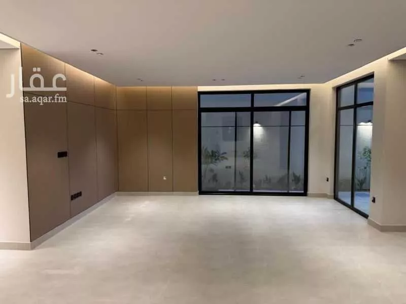 دور للبيع في شارع الحسن بن أحمد الجلال, حي العارض, مدينة الرياض, منطقة الرياض 1 صورة