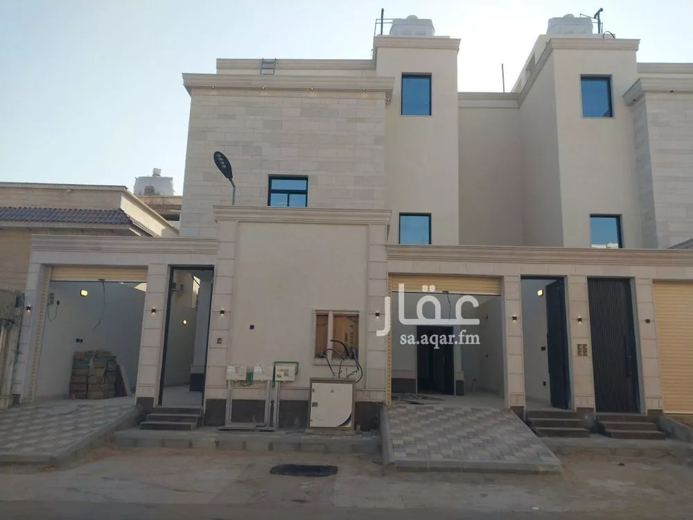 دور للبيع في شارع صدقة الكيال, حي بدر, مدينة الرياض, منطقة الرياض 1 صورة