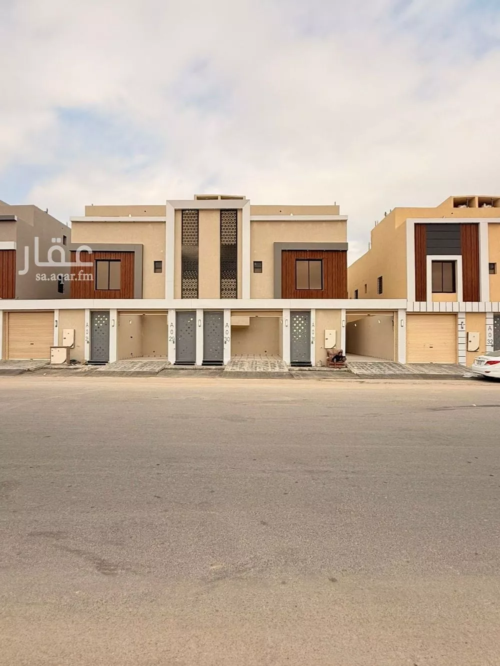 فيلا للبيع في شارع حميد الطويل, حي عكاظ, مدينة الرياض, منطقة الرياض 1 صورة