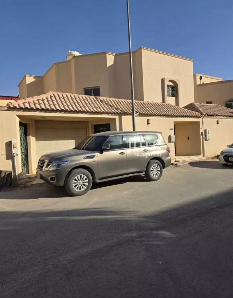 فيلا للبيع في شارع جبل الأشعر, حي النخيل, مدينة الرياض, منطقة الرياض 1 صورة