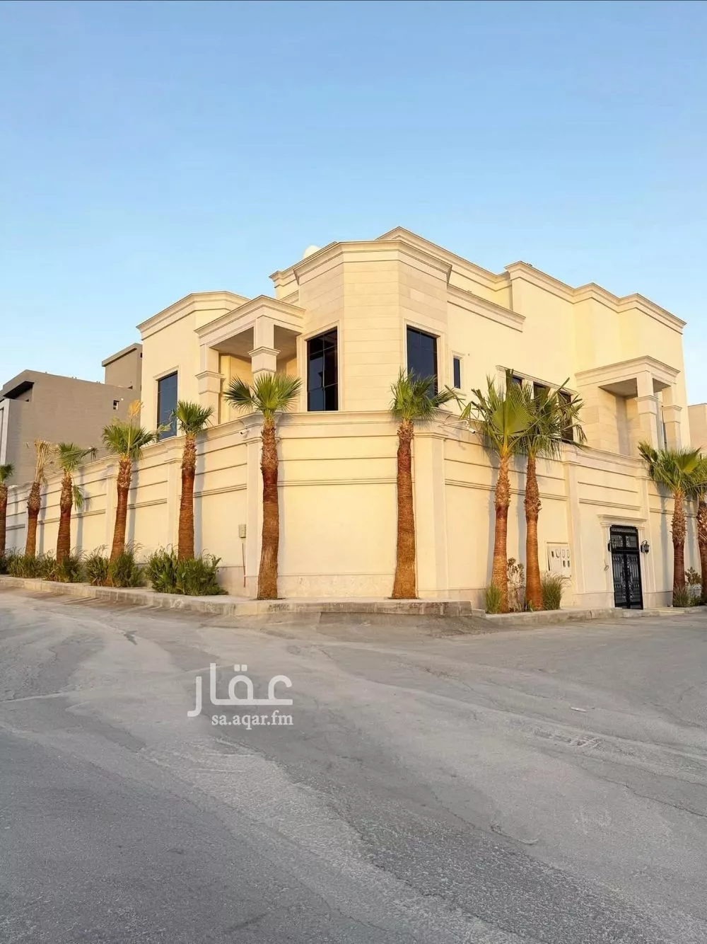 فيلا للبيع في شارع رقم 355, حي النرجس, مدينة الرياض, منطقة الرياض 1 صورة