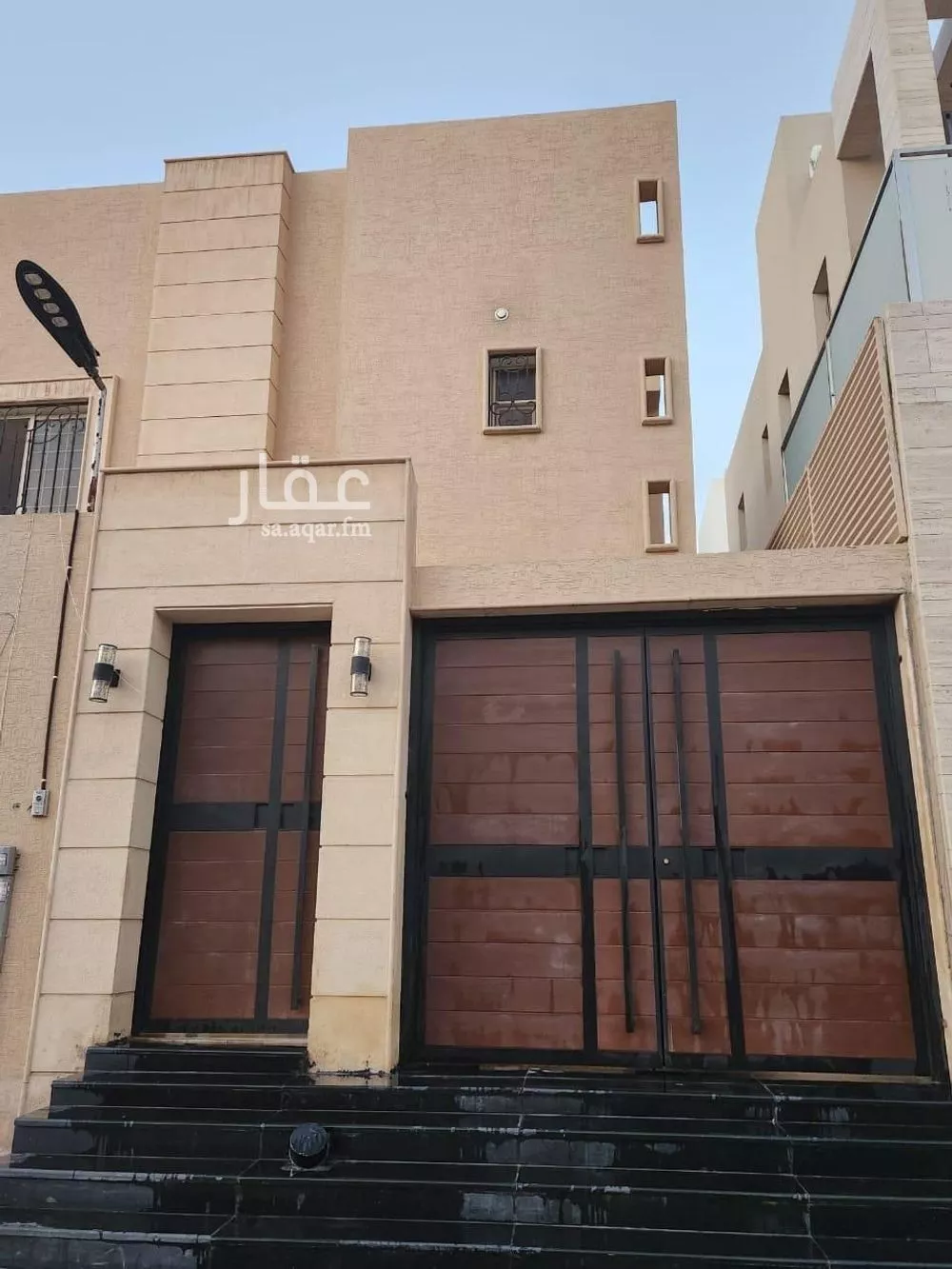 فيلا للبيع في شارع رقم 299, حي الملقا, مدينة الرياض, منطقة الرياض 1 صورة