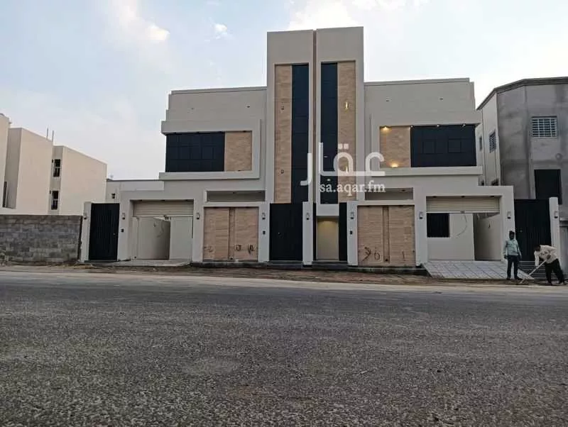 فيلا للبيع في حي ، شارع عمرو ابن عريب ابن حنظلة ، حي ذلالة ، خميس مشيط ، خميس مشيط 1 صورة