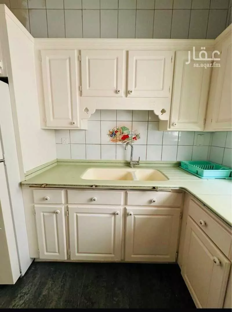 شقة للبيع في شارع أبي حيان الغرناطي, حي الملك عبدالعزيز, مدينة الرياض, منطقة الرياض 1 صورة