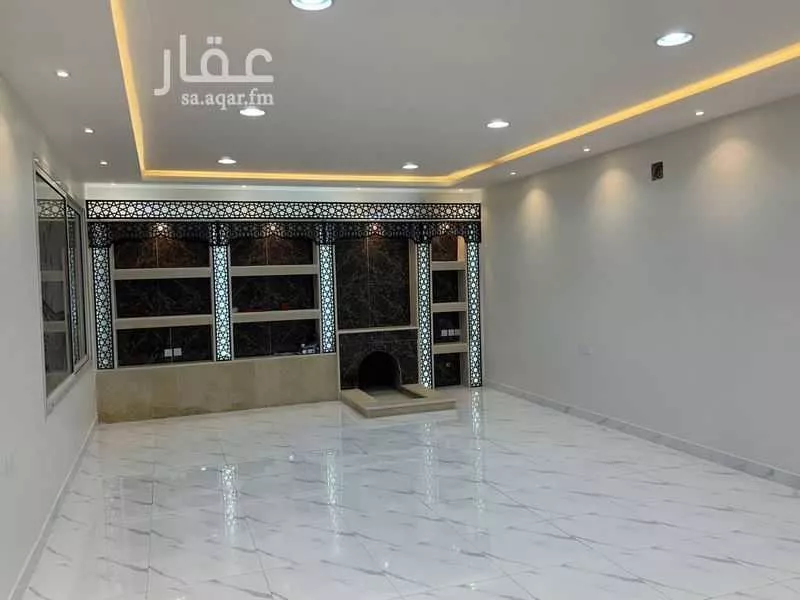 عمارة للبيع في شارع حايل شري ، مزارع الصفيا ، الشنان 1 صورة