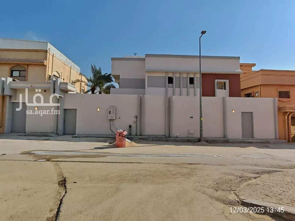 شقة للإيجار في شارع إسماعيل بن مبارك, حي الفلاح, مدينة بريدة, منطقة القصيم 1 صورة