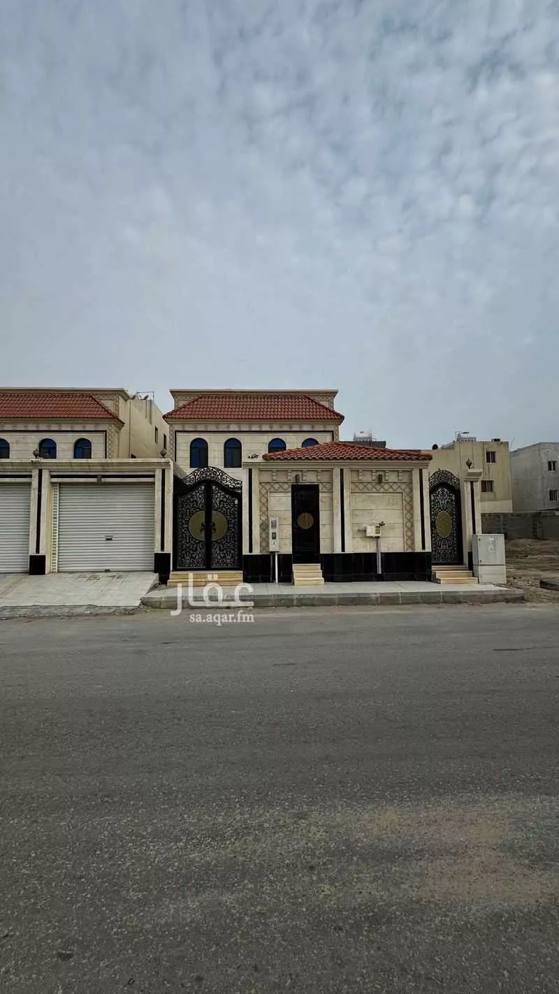 فيلا للبيع في حي الشراع, مدينة الخبر, المنطقة الشرقية 1 صورة