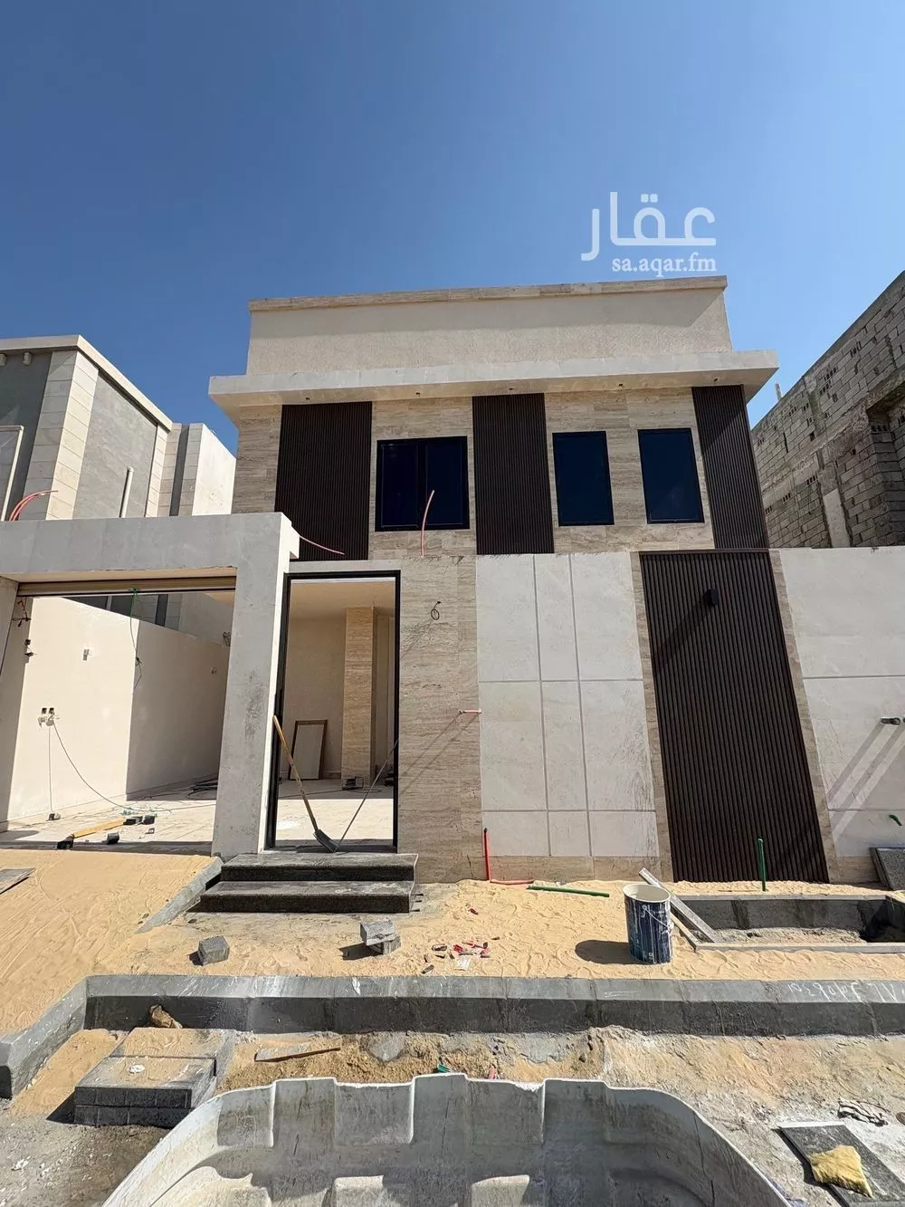 فيلا للبيع في شارع منيفة, حي الصواري, مدينة الخبر, المنطقة الشرقية 1 صورة