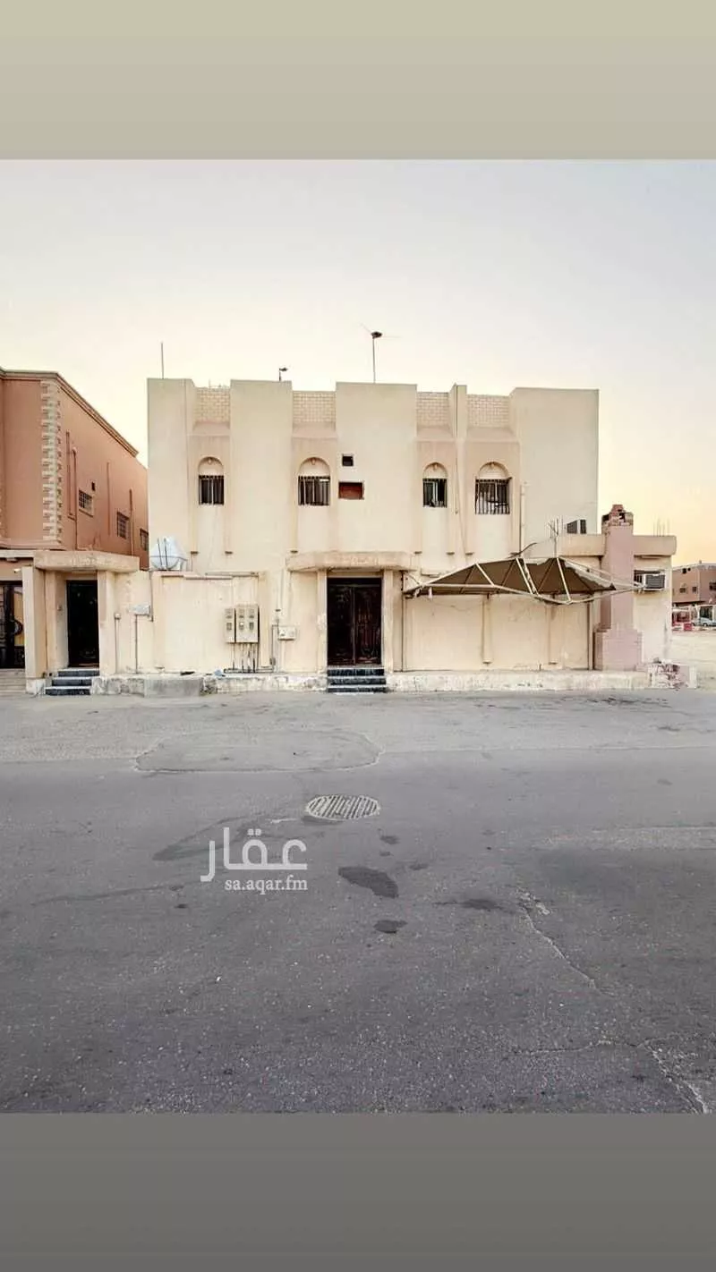 دور للبيع في شارع جبير بن الحارث, حي السلمانية الأول, مدينة الاحساء, المنطقة الشرقية 1 صورة