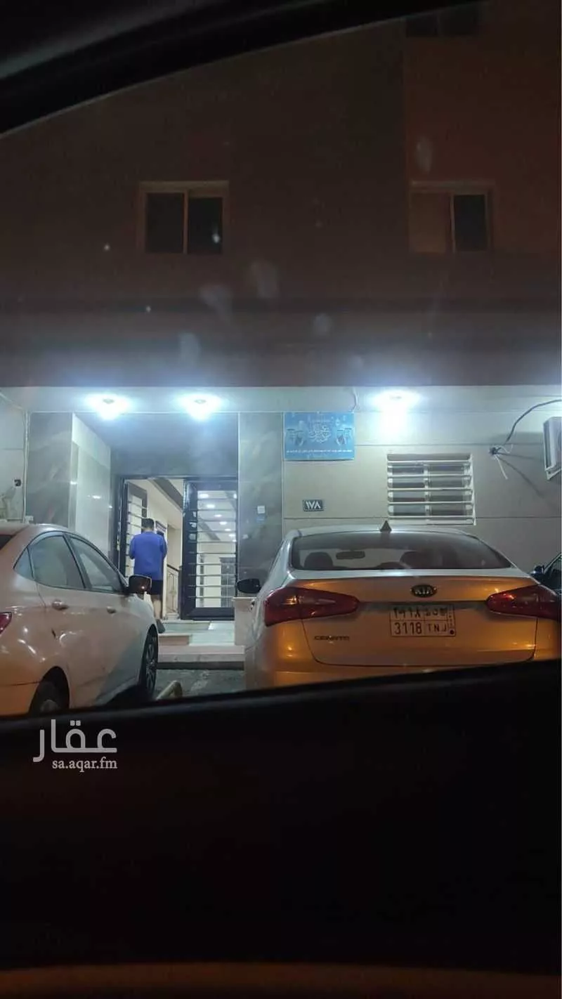 شقة للبيع في شارع تهامة ، حي ظهرة لبن ، الرياض ، منطقة الرياض 1 صورة