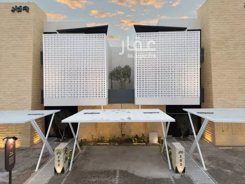دور للبيع في شارع سعيد بن محمد المكناسي, حي الرمال, مدينة الرياض, منطقة الرياض 1 صورة