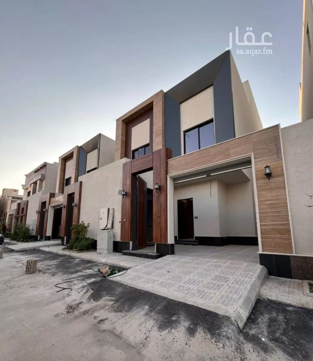 دور للبيع في شارع خرزه, حي الرمال, مدينة الرياض, منطقة الرياض 1 صورة