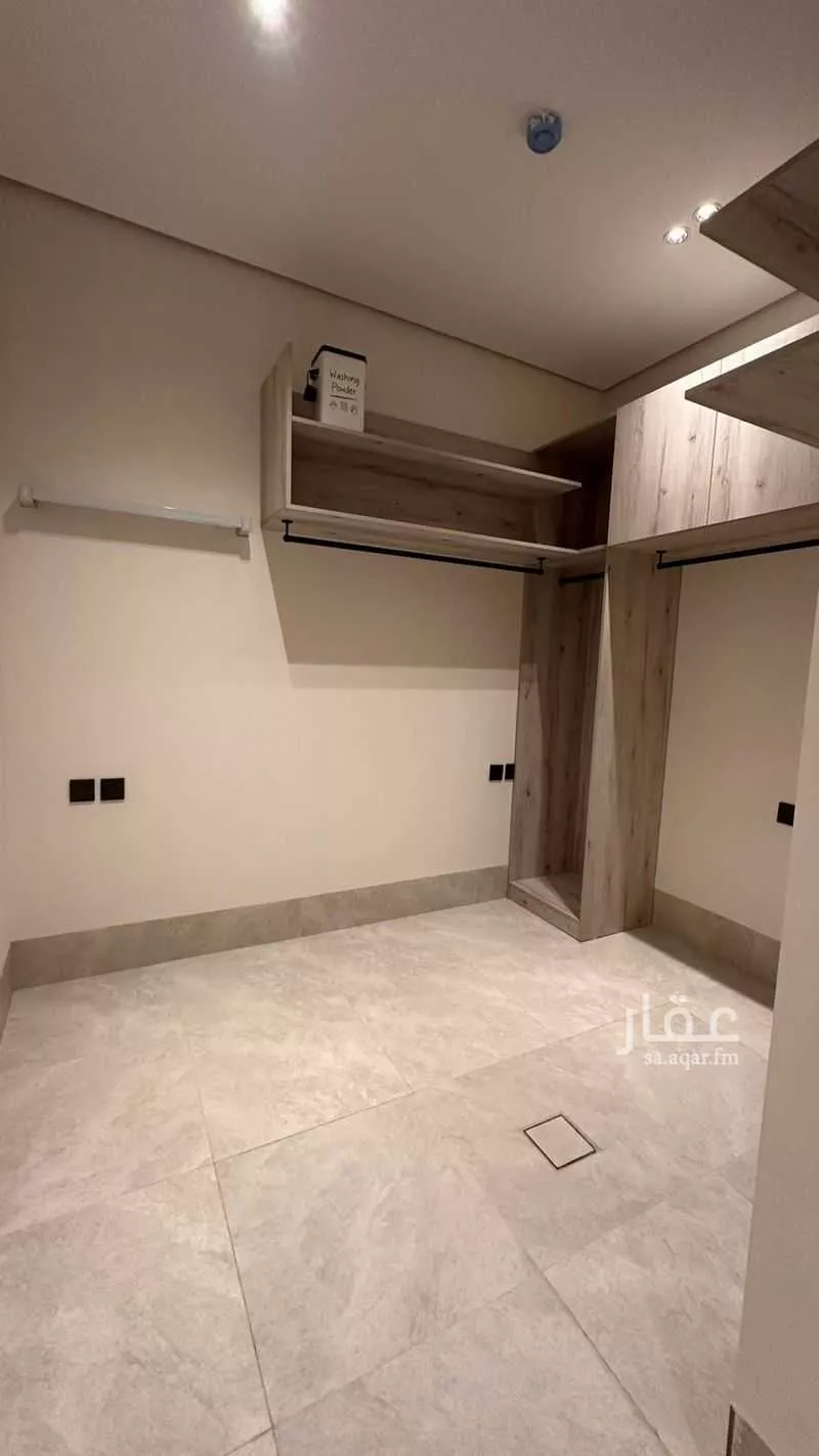 شقة للبيع في شارع محمد بن أحمد الغزوي, حي المهدية, مدينة الرياض, منطقة الرياض 1 صورة