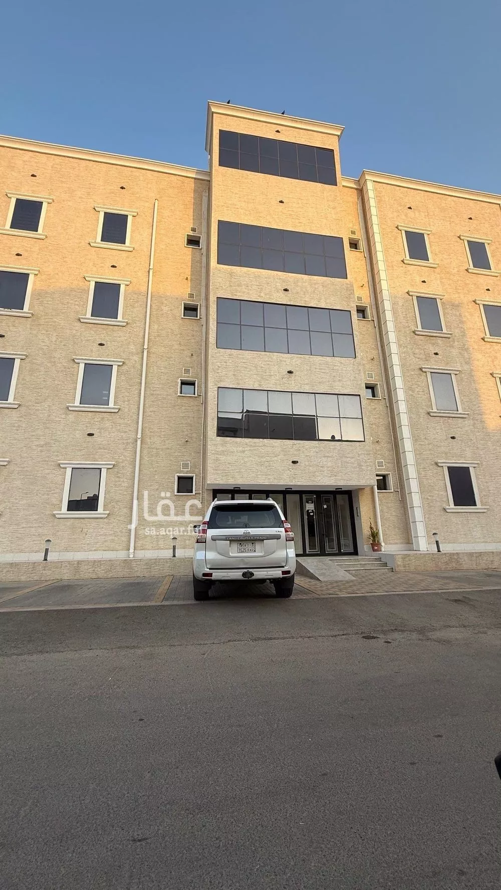 شقة للبيع في شارع الامير محمد بن عبدالعزيز, حي الشاطئ, مدينة جازان, منطقة جازان 1 صورة