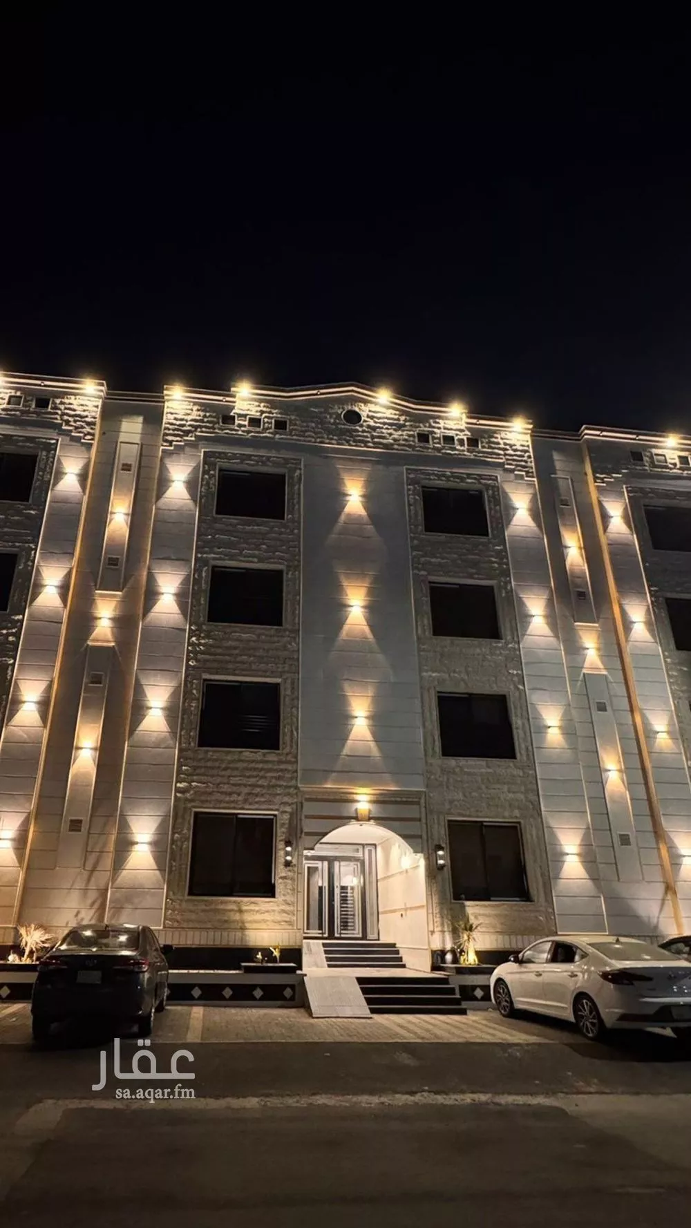 شقة للبيع في شارع شارع الامير عبد الاله بن عبد العزيز, حي الشاطئ, مدينة جازان, منطقة جازان 1 صورة