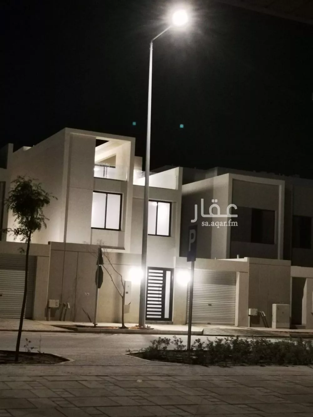 فيلا للإيجار في حي مطار الملك خالد الدولي, مدينة الرياض, منطقة الرياض 1 صورة