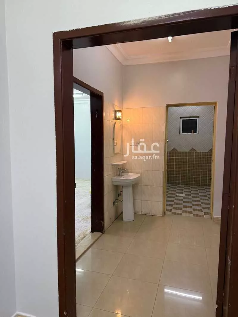 فيلا للإيجار في شارع عساف بن محيا, حي النظيم, مدينة الرياض, منطقة الرياض 1 صورة