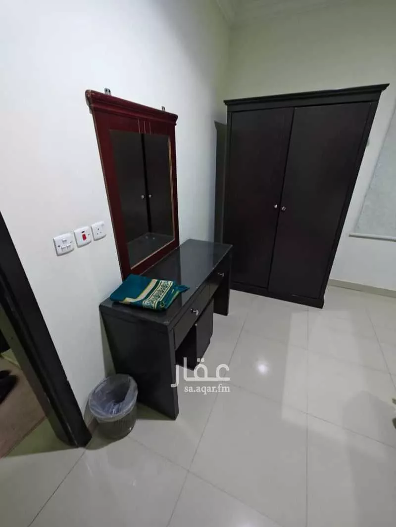 شقة مفروشة للحجز في شارع الأمير مقرن بن عبدالعزيز ، حي المغرزات ، الرياض ، منطقة الرياض 1 صورة