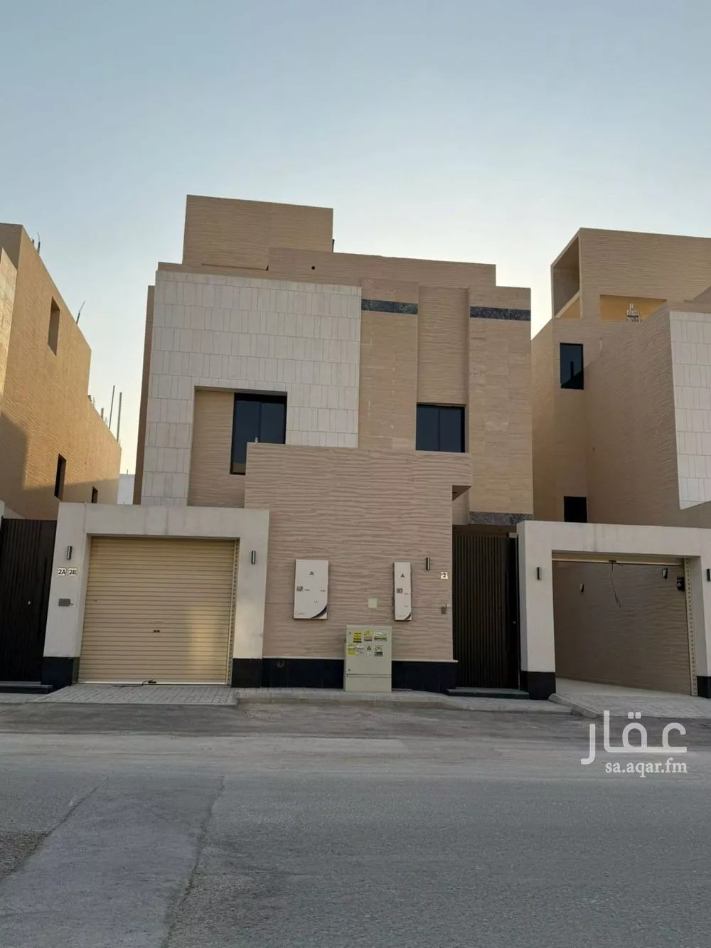 فيلا للبيع في شارع الحسن القرشي, حي البيان, مدينة الرياض, منطقة الرياض 1 صورة