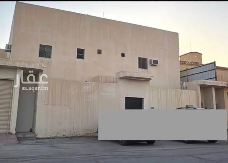 فيلا للبيع في شارع البدر, حي الخالدية, مدينة المذنب, منطقة القصيم 1 صورة