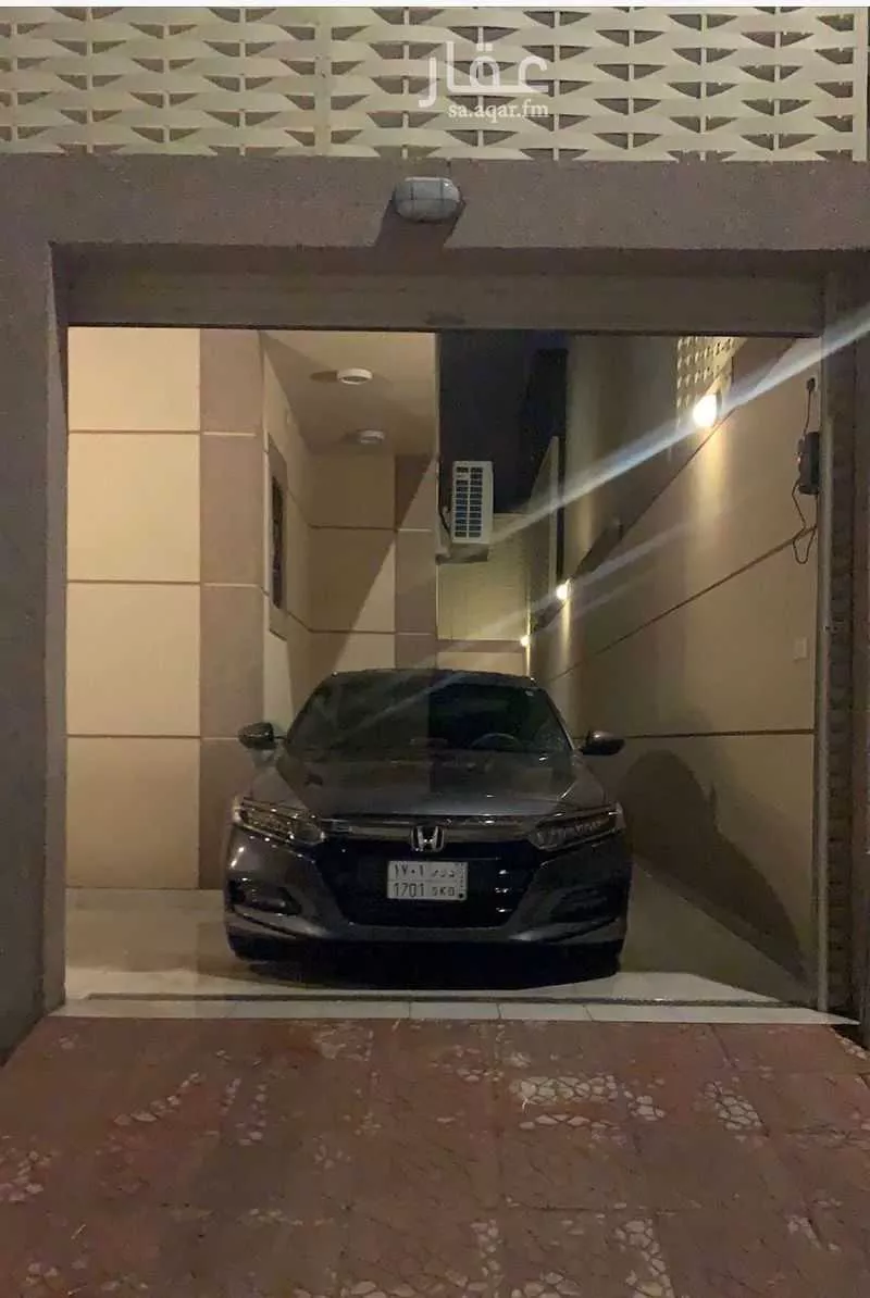 فيلا للبيع في حي ، شارع الدبيلة ، حي العريجاء الغربية ، الرياض ، منطقة الرياض 1 صورة