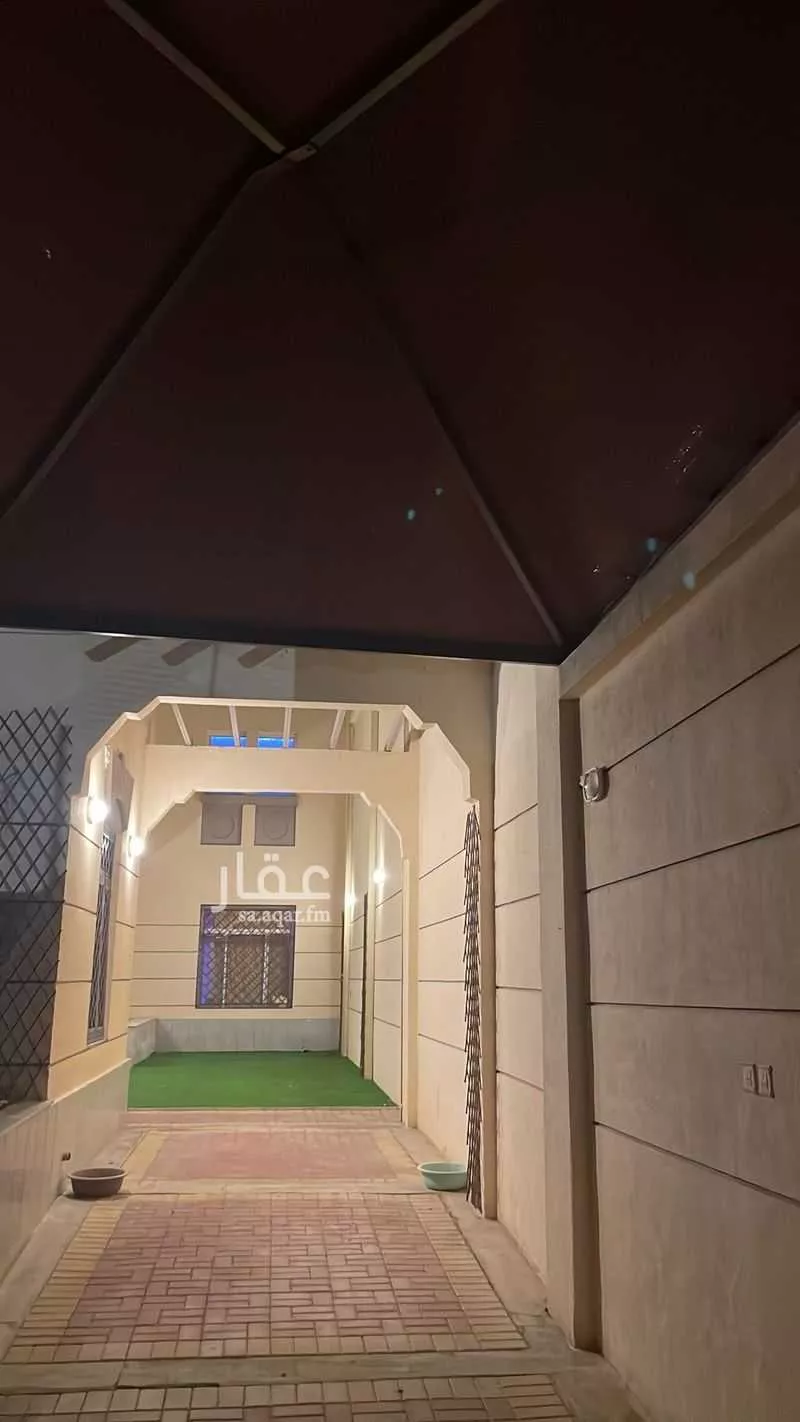 فيلا للبيع في شارع شعبل بن احمد التميمي ، حي شوران ، المدينة المنورة ، منطقة المدينة المنورة 1 صورة