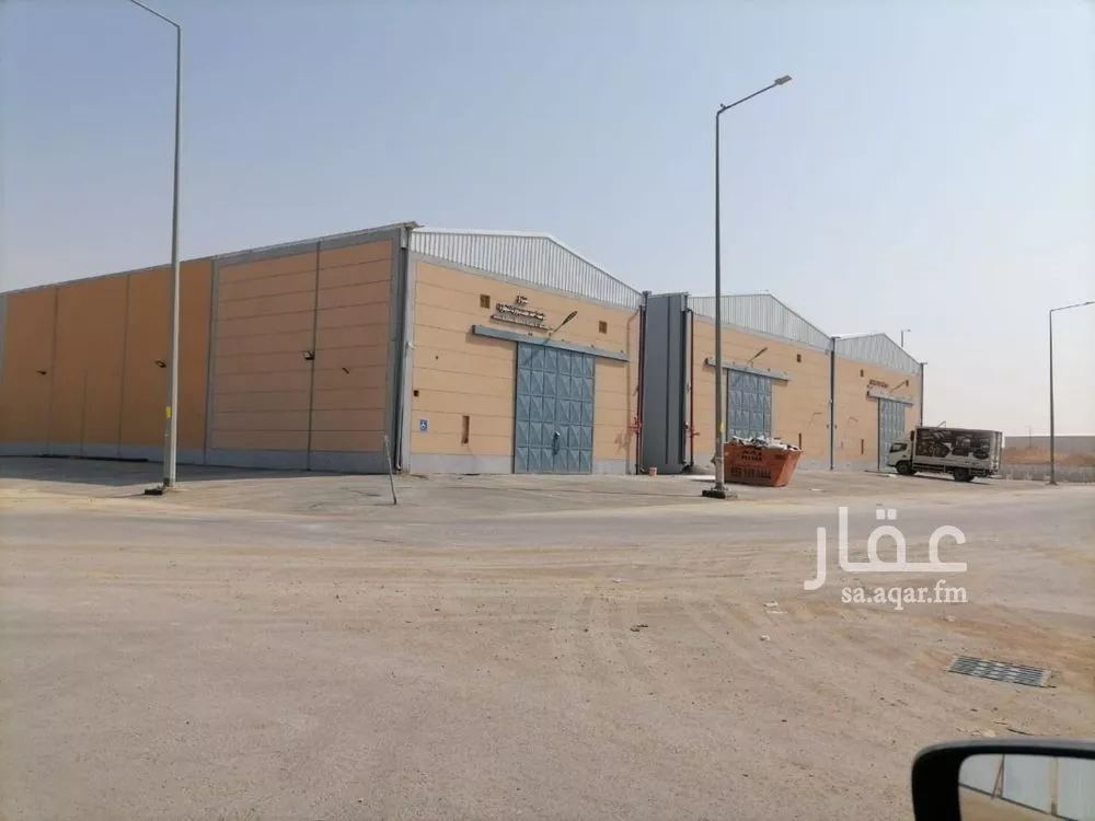 محل للبيع في شارع الدهيل, حي طيبة, مدينة الرياض, منطقة الرياض 1 صورة