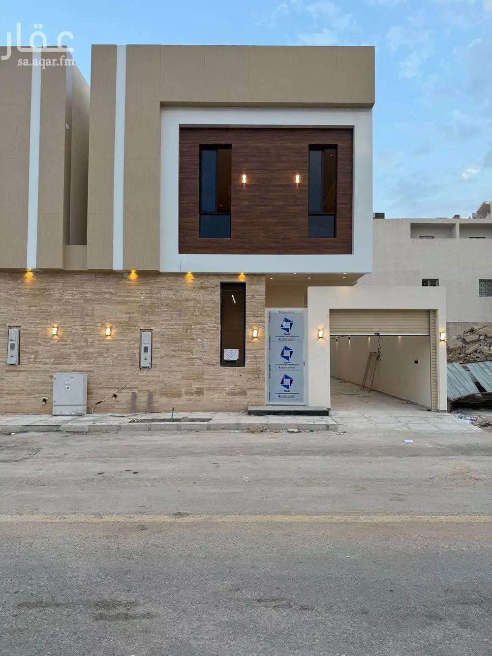 فيلا للبيع في شارع عبداللطيف بن المبارك, حي المهدية, مدينة الرياض, منطقة الرياض 1 صورة