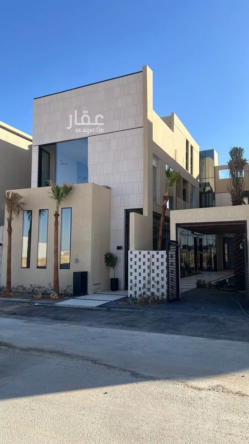 فيلا للبيع في شارع محمد بن أبي بكر القيم, حي المهدية, مدينة الرياض, منطقة الرياض 1 صورة