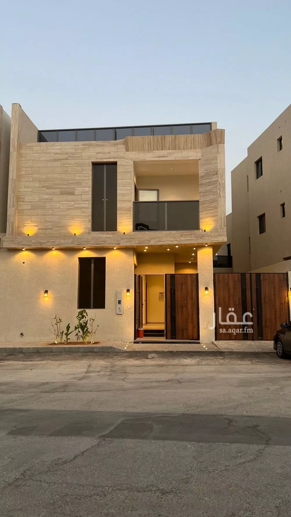 فيلا للبيع في شارع محمد بن أبي بكر القيم, حي المهدية, مدينة الرياض, منطقة الرياض 1 صورة