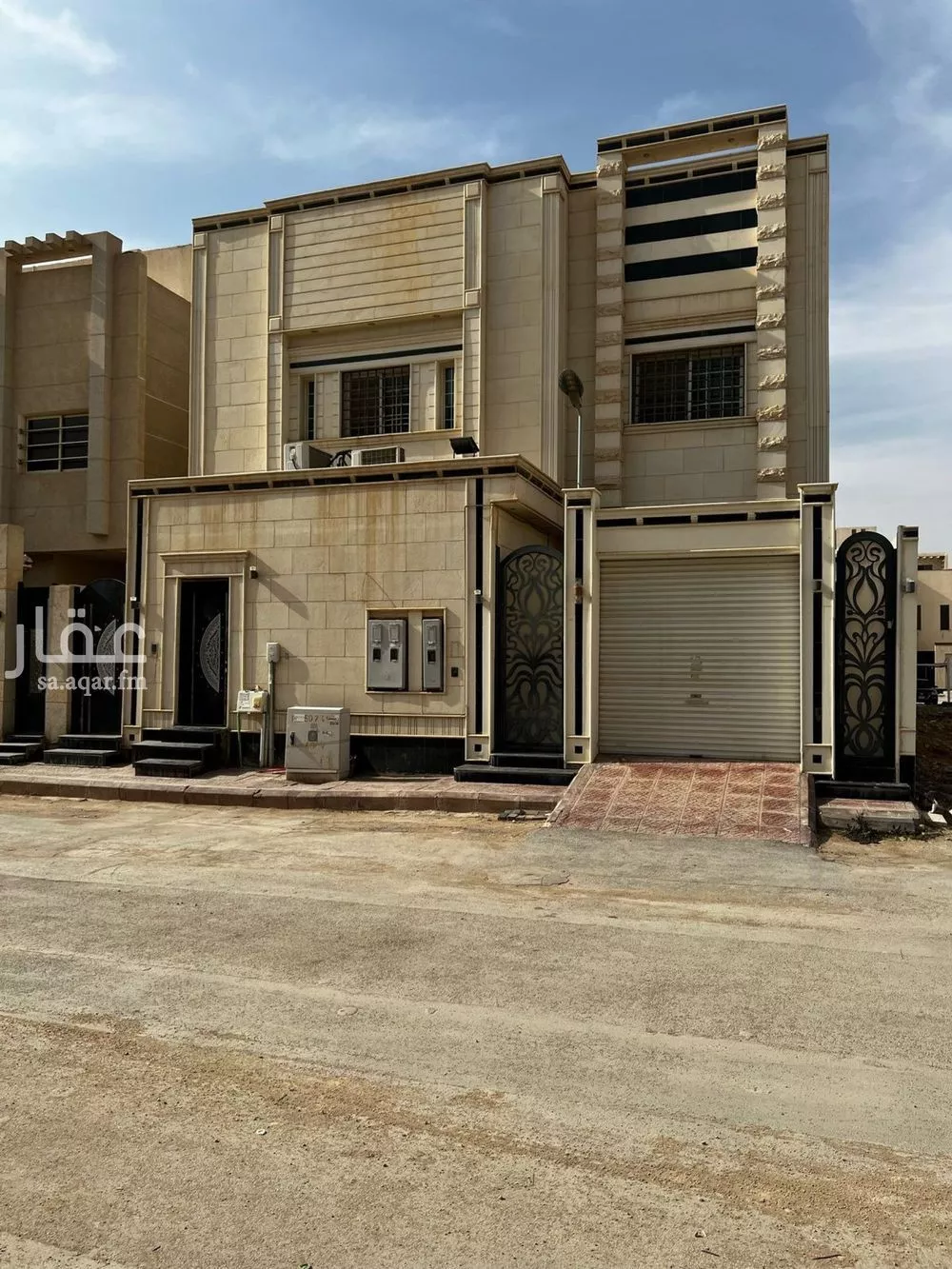 فيلا للبيع في شارع أحمد الخضراوي, حي العارض, مدينة الرياض, منطقة الرياض 1 صورة