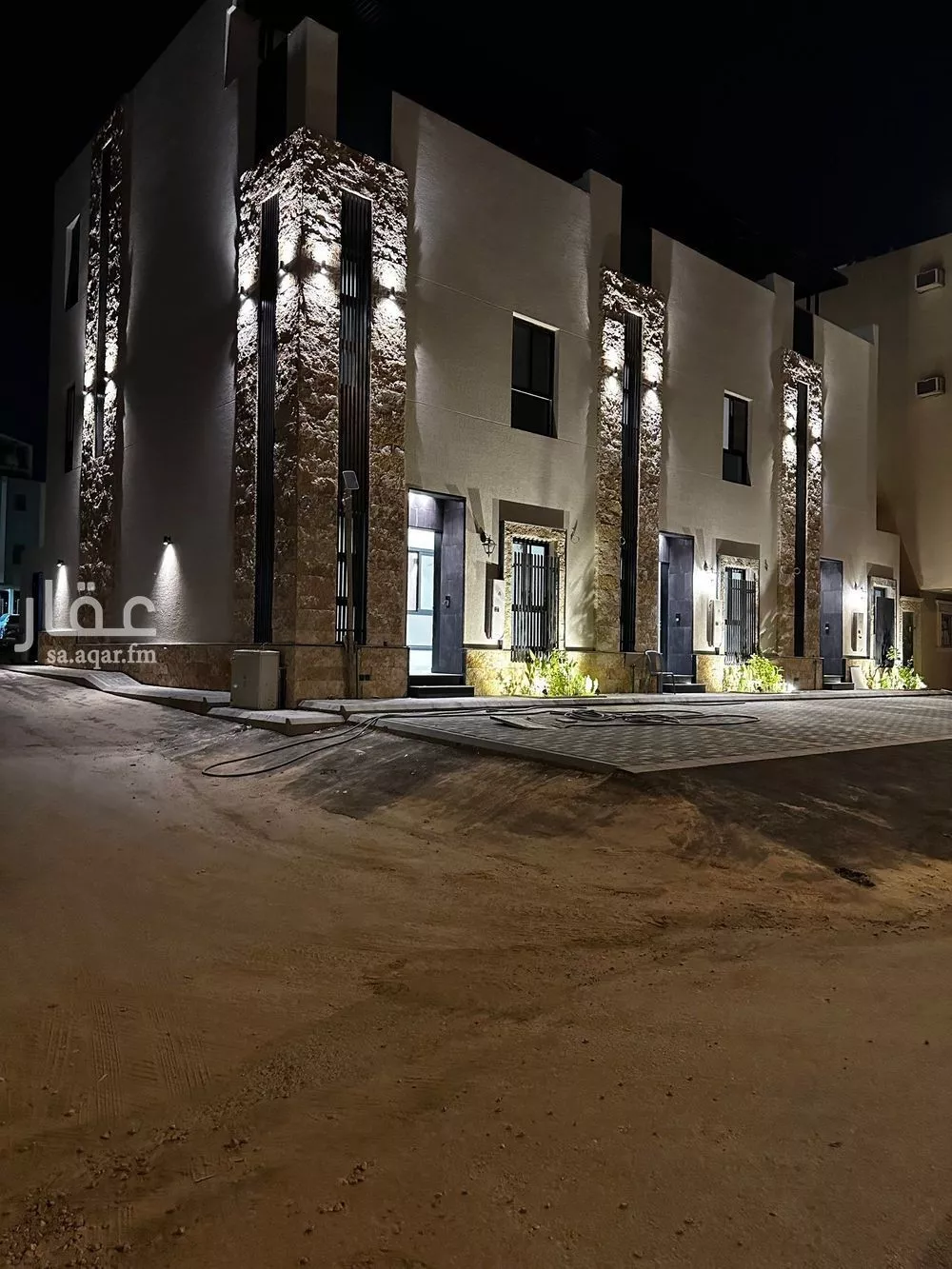 فيلا للبيع في شارع جبل الجزيرة, حي ظهرة لبن, مدينة الرياض, منطقة الرياض 1 صورة